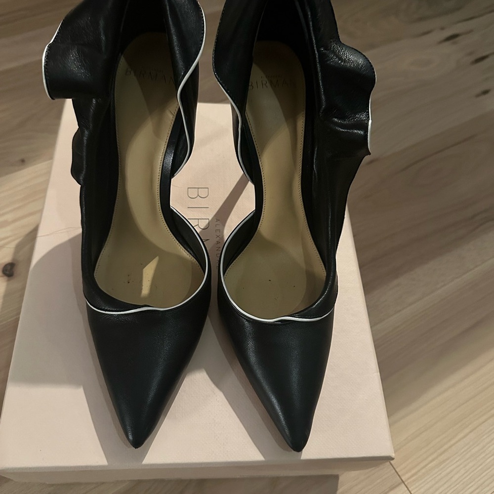 Black Pump - image 1